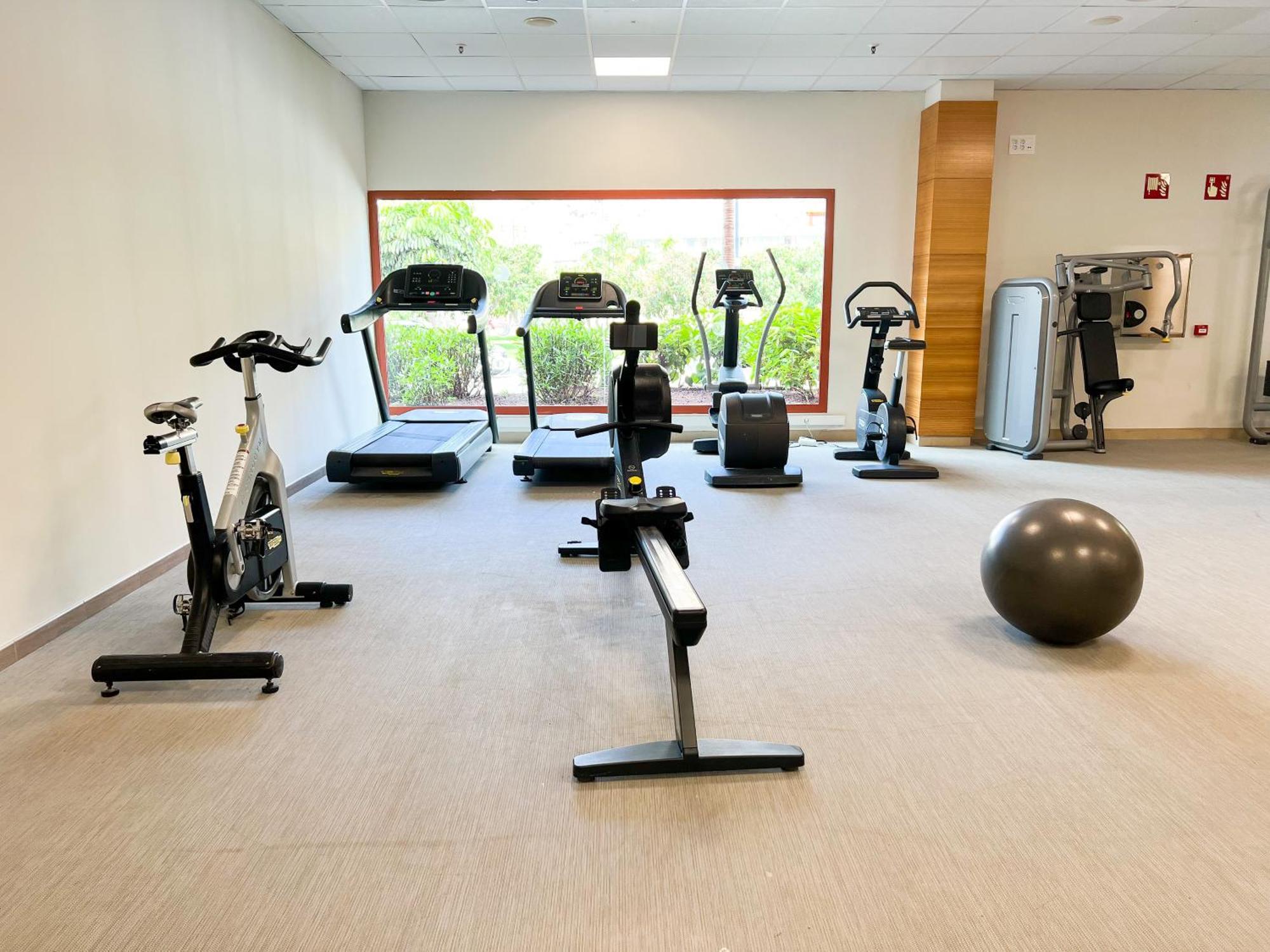 Apartamentos Cordial Mogan Valle 푸에르토 데 모간 외부 사진